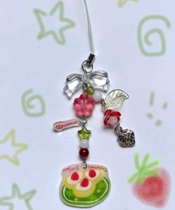 Dây treo điện thoại nhựa co nhiệt Bánh Dâu Tây