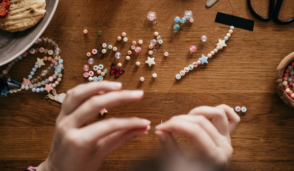 Phụ kiện handmade làm bằng tay